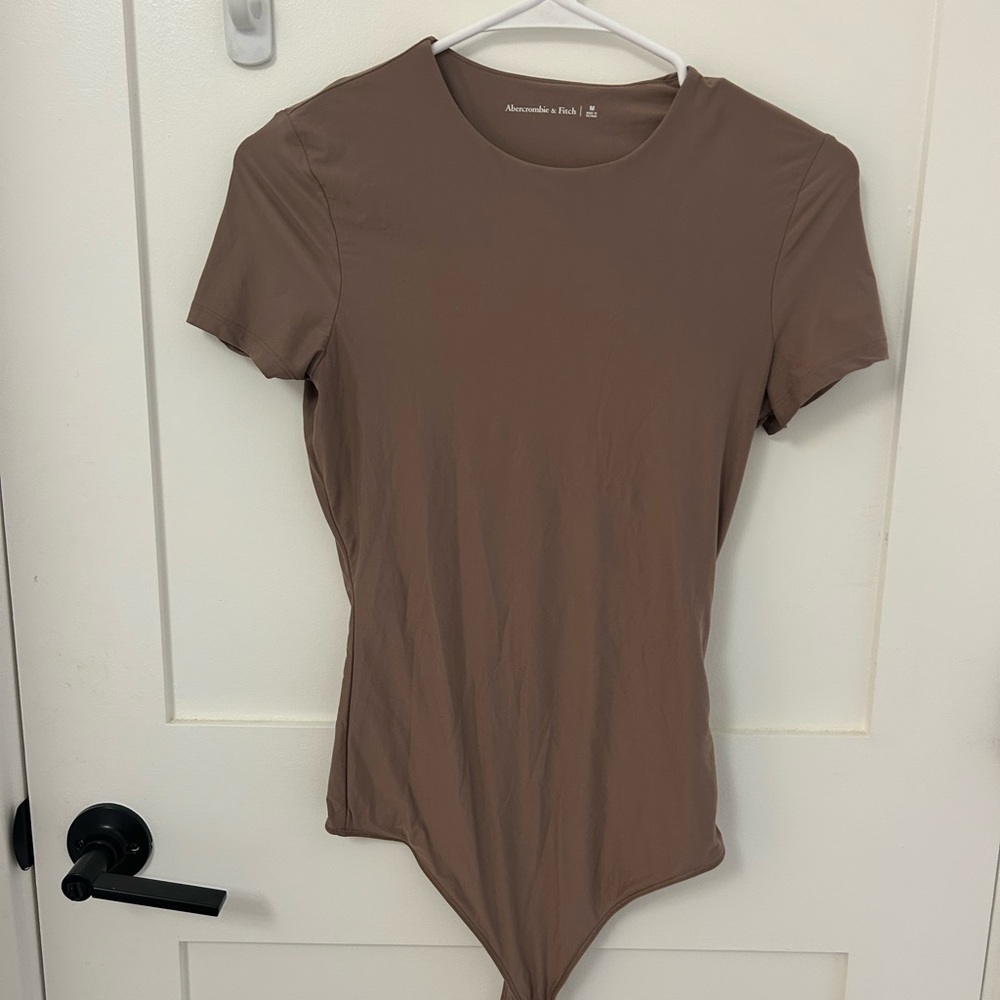 Abercrombie & Fitch Brown Fitted Short Sleeve Bodysuit